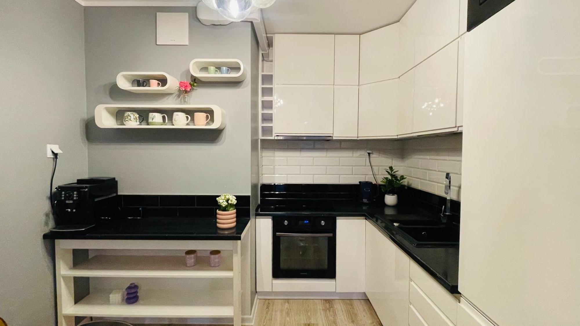Apartament Millennium La Tour Warszawa Zewnętrze zdjęcie