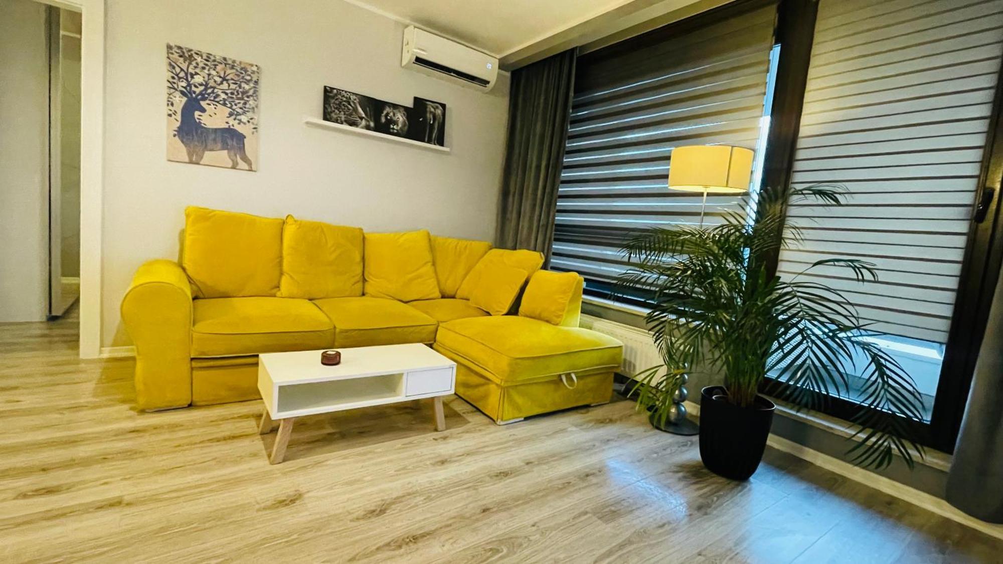 Apartament Millennium La Tour Warszawa Zewnętrze zdjęcie